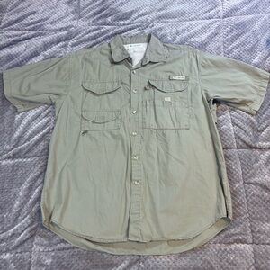 Columbia Men's Olive Casual Button Down Shirt